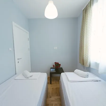 Apartment Luxury Explorer Podgorica Exterior photo