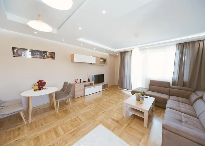 Apartment Luxury Explorer
